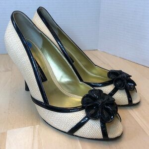 Beverly Feldman Peep Toe Heels/Size 7.5